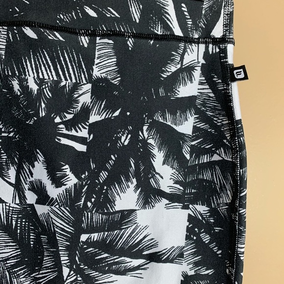 FABLETICS Palm Tree Pencil CORA SKIRT  XS - Picture 5 of 7